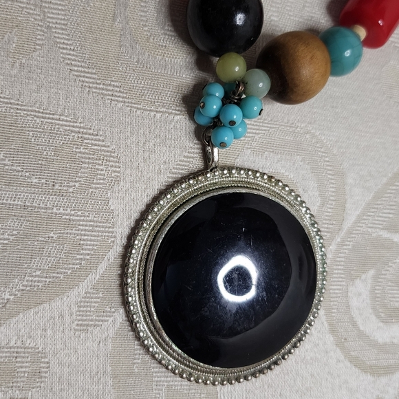 VINTAGE LANE BRYANT ARTISAN STATEMENT NECKLACE OVERSIZED PENDANT COLORFUL BEADS - Picture 3 of 10